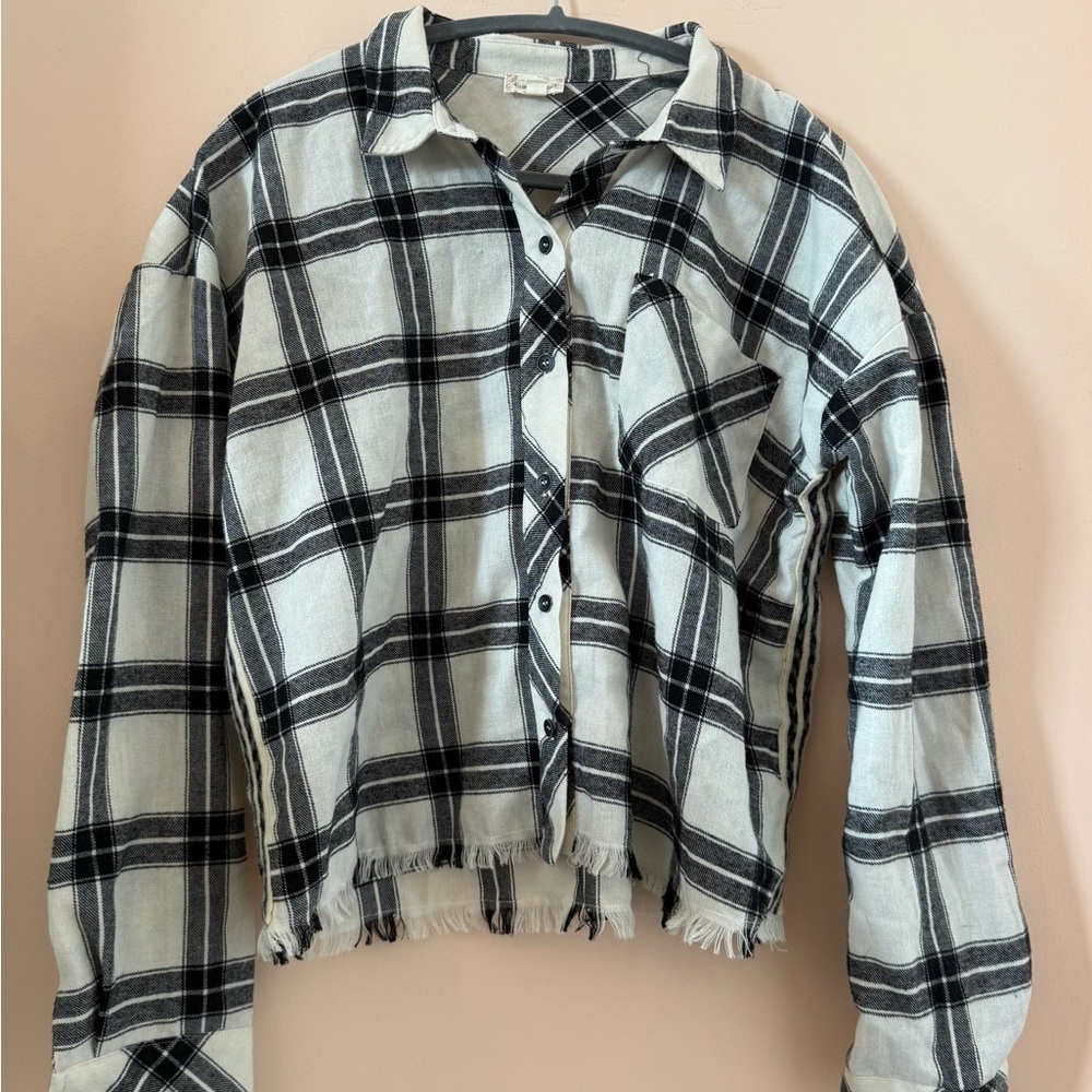 Black and White Plaid Button-Up Shirt
